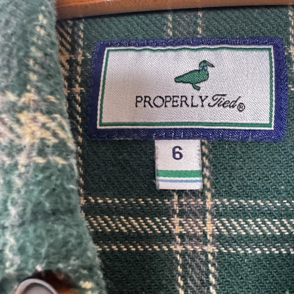 Properly Tied Boys Ranch Flannel Plaid Shirt Size 6 Green Layering Outdoor - Picture 2 of 6